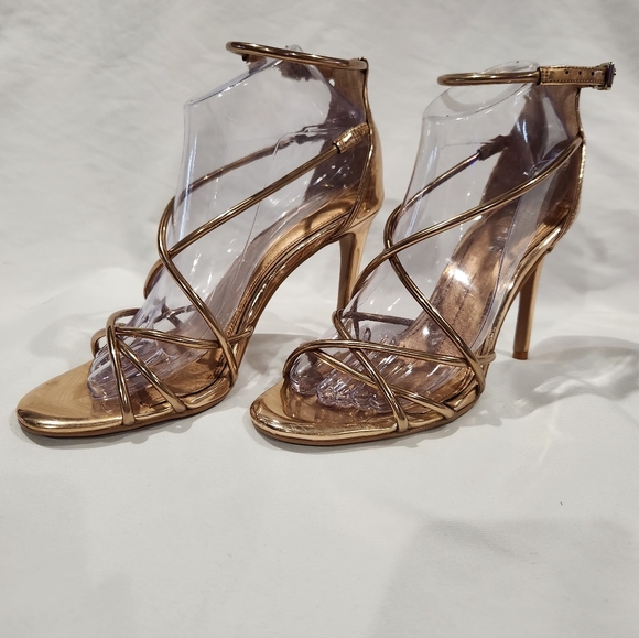 Gianni Bini Tallisa Rose Gold Strappy 3.75" Heels. Size 7.5 - Picture 2 of 11